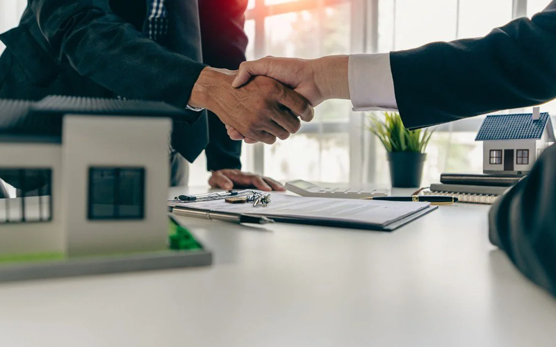 Property Dealers In Delhi